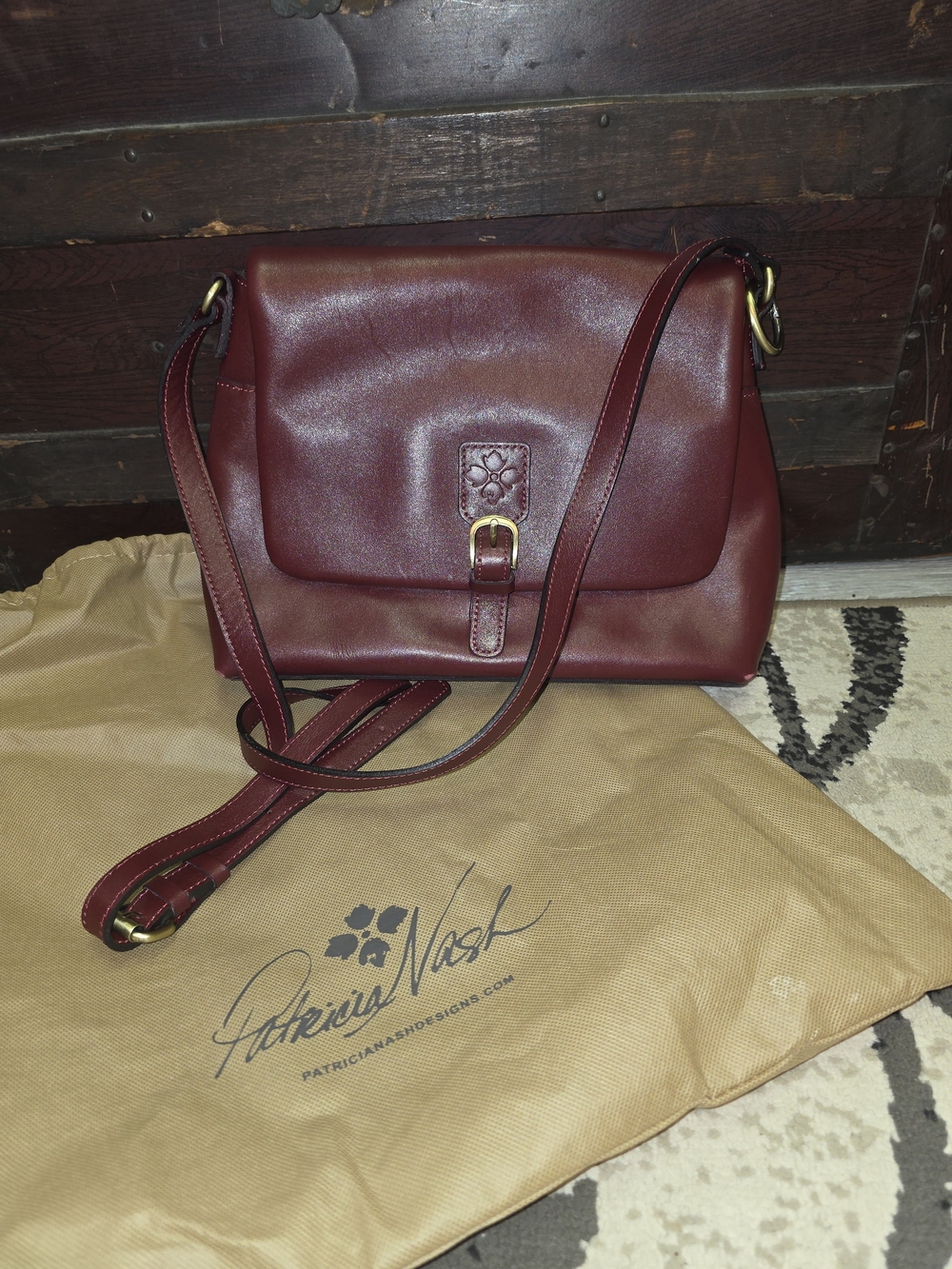 Patricia Nash Burgundy Leather Crossbody Bag/Dust Cover